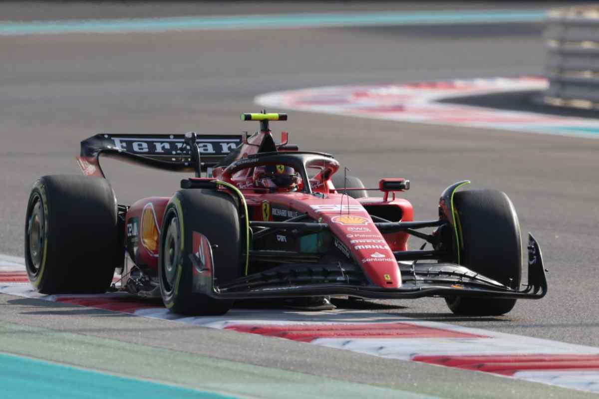 Sainz intoppo sul rinnovo con Ferrari