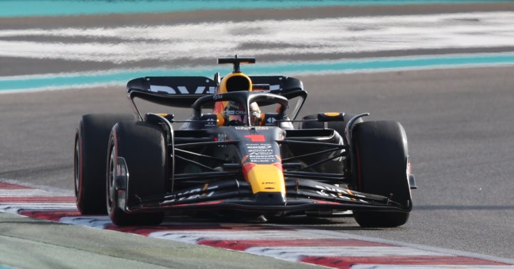 Red Bull Verstappen Max Jumbo sponsorizzazione fine